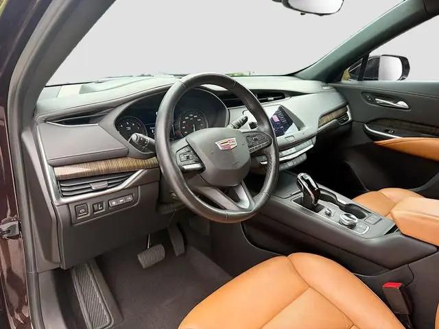 2020 Cadillac XT4 FWD Premium Luxury