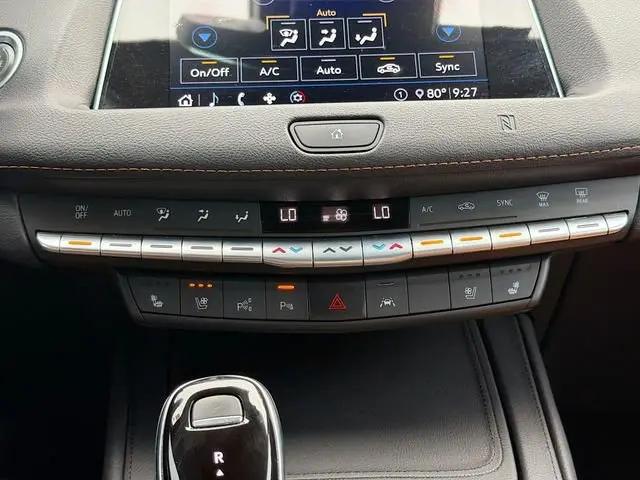 2020 Cadillac XT4 FWD Premium Luxury