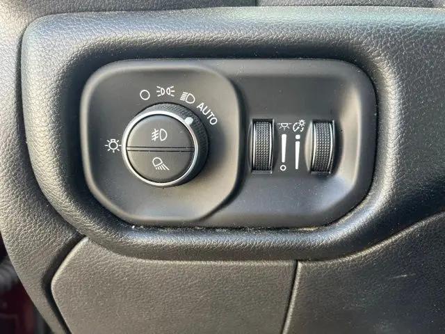 2019 Ram 2500 Tradesman Crew Cab 4x4 6'4" Box
