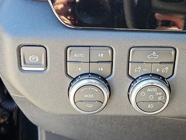 2026 GMC Sierra 1500 Crew Cab, Standard Bed, Elevation, 4WD