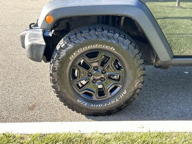 2015 Jeep Wrangler Unlimited Willys Wheeler