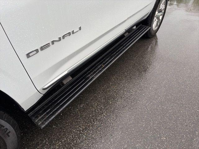 2024 GMC Yukon 4WD Denali