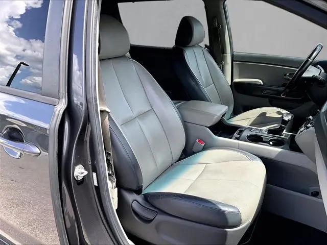 2017 Kia Sedona LX