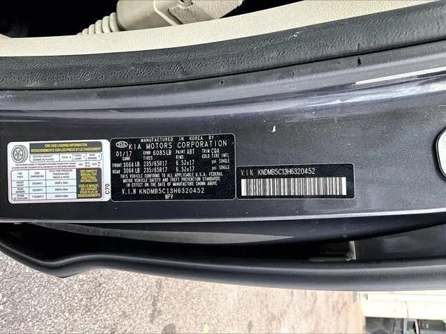 2017 Kia Sedona LX