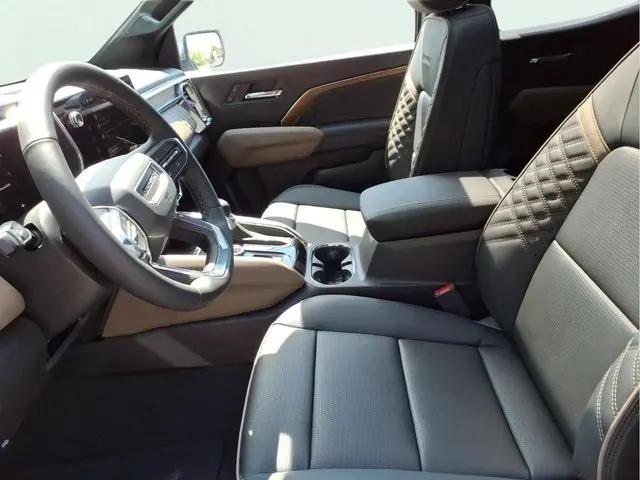 2026 GMC Canyon Denali, 4WD