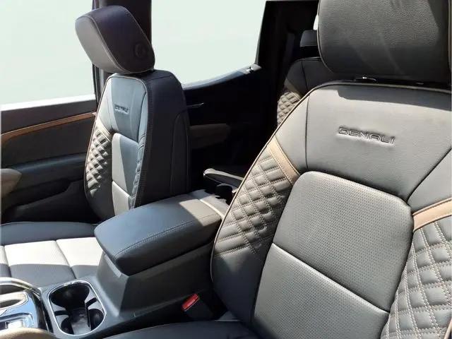 2026 GMC Canyon Denali, 4WD