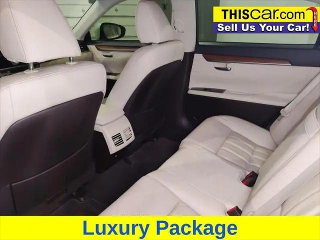 2017 Lexus ES 300h ES 300h