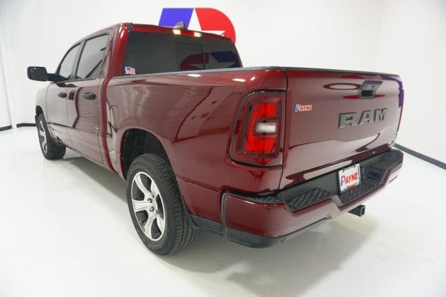 2025 Ram 1500 Tradesman Crew Cab 4x2 5'7" Box