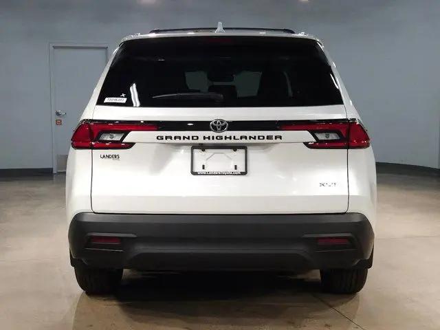2026 Toyota Grand Highlander XLE