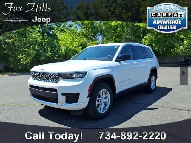 2022 Jeep Grand Cherokee L Laredo 4x4