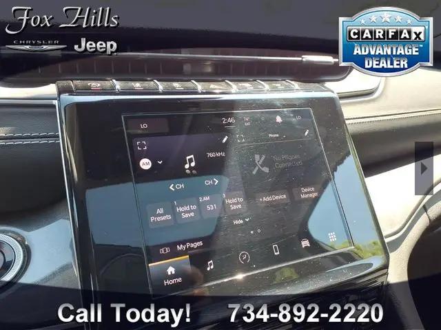 2022 Jeep Grand Cherokee L Laredo 4x4