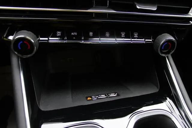 2025 Chevrolet Traverse AWD Z71