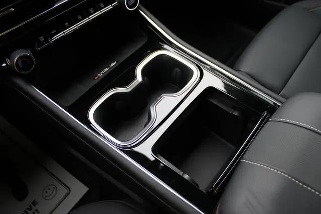 2025 Chevrolet Traverse AWD Z71