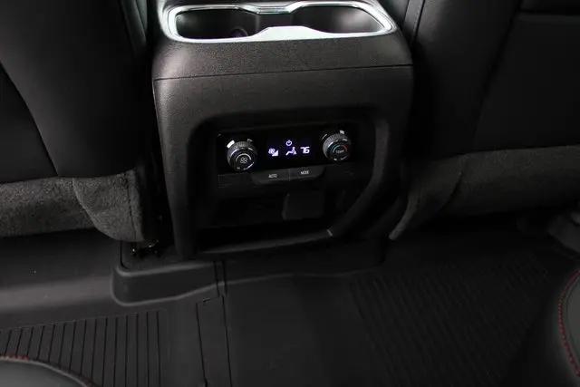 2025 Chevrolet Traverse AWD Z71