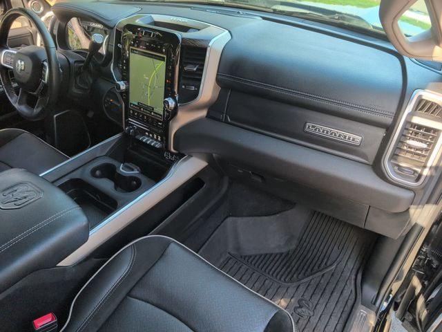 2020 Ram 3500 Laramie Crew Cab 4x4 8' Box