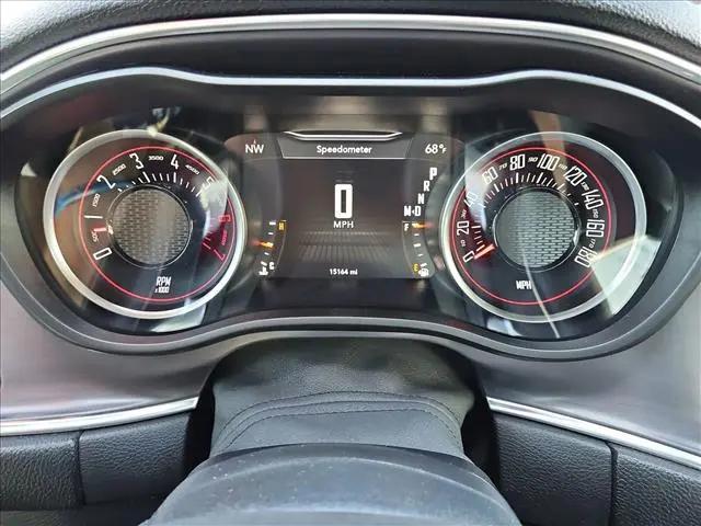 2016 Dodge Challenger 392 Hemi Scat Pack Shaker