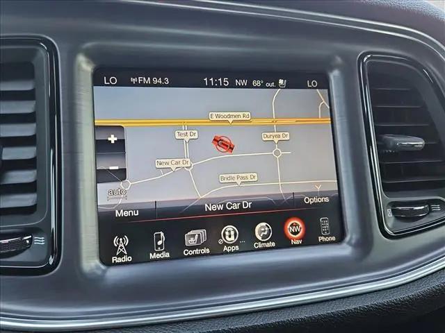 2016 Dodge Challenger 392 Hemi Scat Pack Shaker