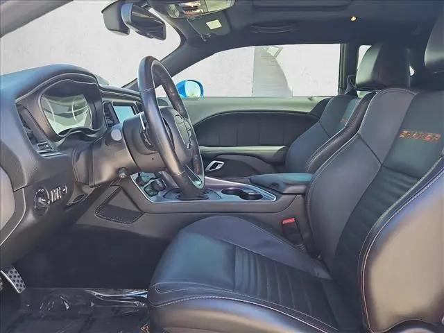 2016 Dodge Challenger 392 Hemi Scat Pack Shaker