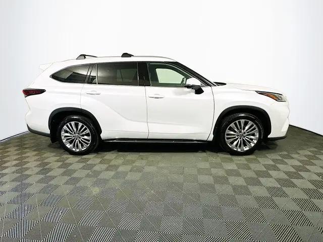 2024 Toyota Highlander Platinum