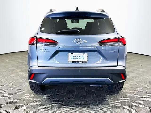 2025 Toyota Corolla Cross XLE