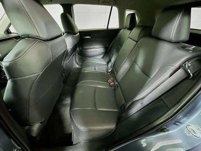 2025 Toyota Corolla Cross XLE
