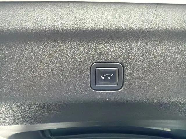 2023 GMC Yukon 4WD AT4
