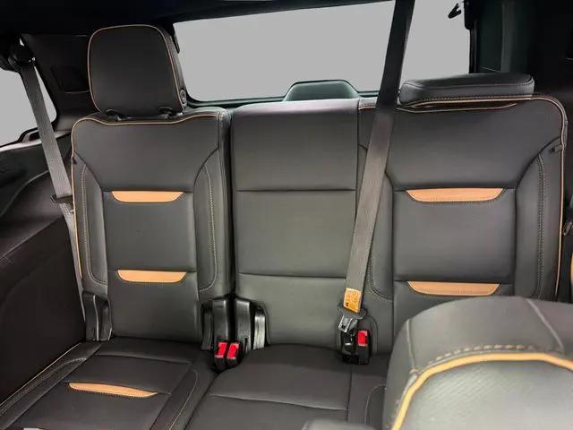 2023 GMC Yukon 4WD AT4