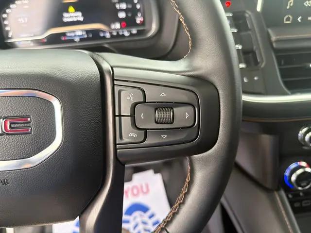 2023 GMC Yukon 4WD AT4