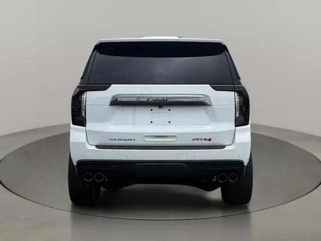 2023 GMC Yukon 4WD AT4