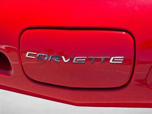 2004 Chevrolet Corvette Base