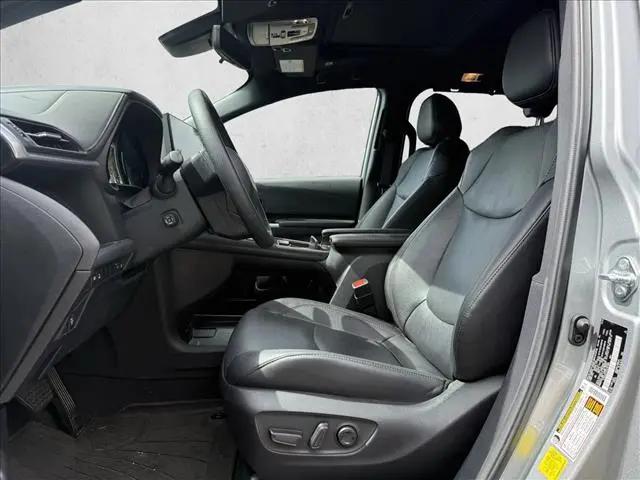 2025 Toyota Sienna Limited