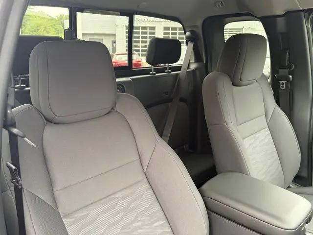 2026 Nissan Frontier King Cab S 4x4