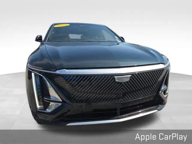 2025 Cadillac iQ Luxury 3 RWD