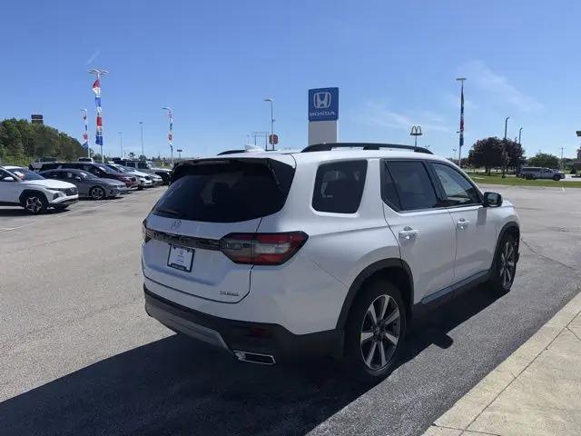2024 Honda Pilot Touring