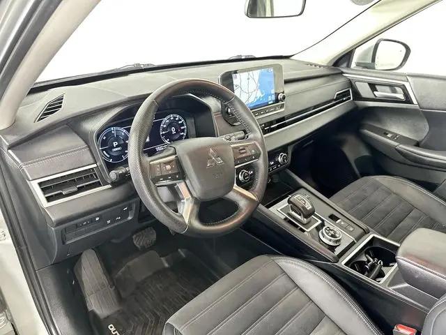 2023 Mitsubishi Outlander PHEV SE S-AWC