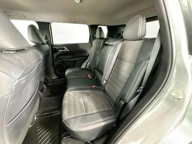 2023 Mitsubishi Outlander PHEV SE S-AWC