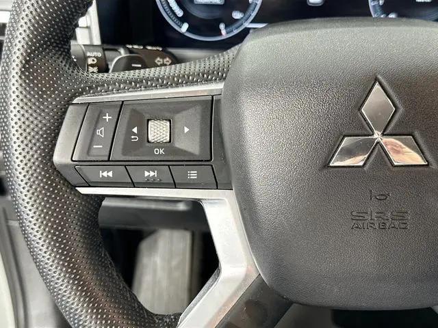 2023 Mitsubishi Outlander PHEV SE S-AWC
