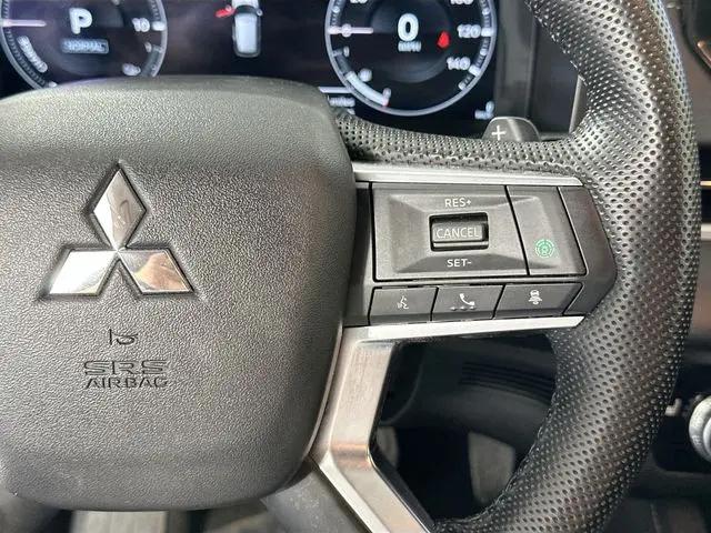 2023 Mitsubishi Outlander PHEV SE S-AWC