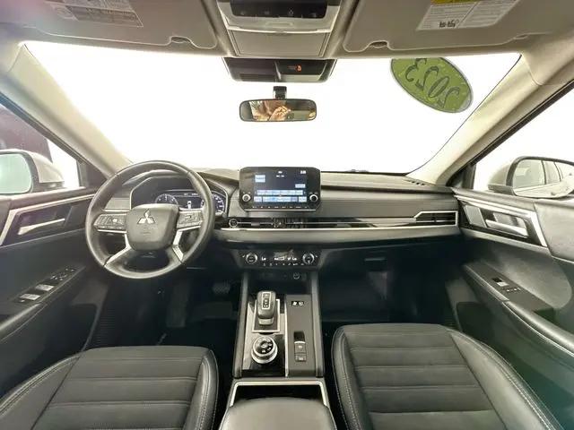 2023 Mitsubishi Outlander PHEV SE S-AWC