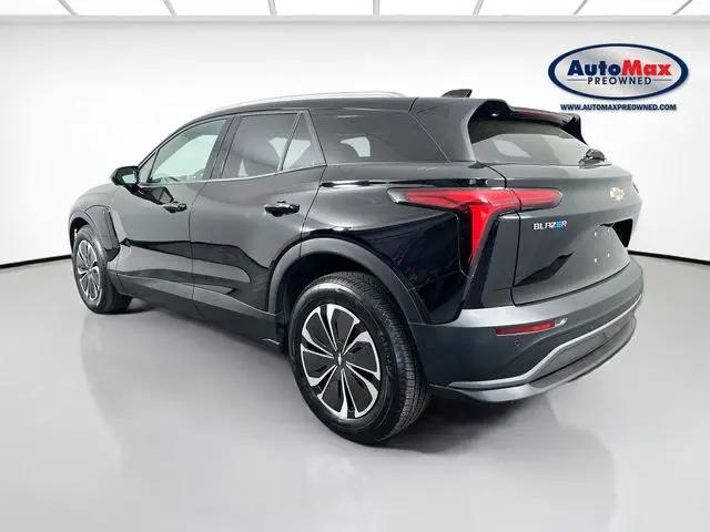 2024 Chevrolet V Blazer eAWD 2LT