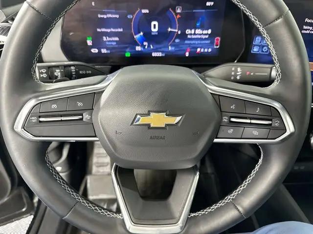 2024 Chevrolet V Blazer eAWD 2LT