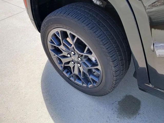 2025 Jeep Grand Cherokee L Summit 4x4