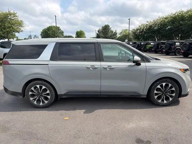 2023 Kia Carnival MPV EX