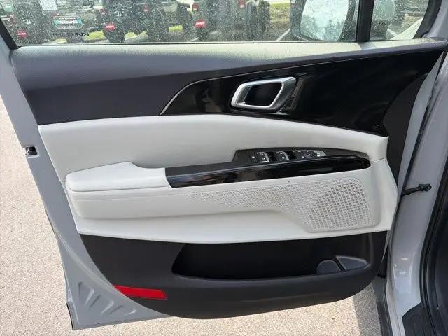 2023 Kia Carnival MPV EX