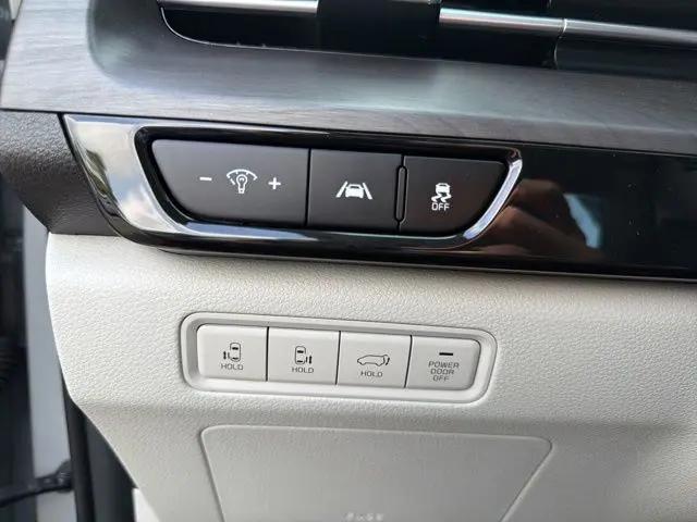 2023 Kia Carnival MPV EX