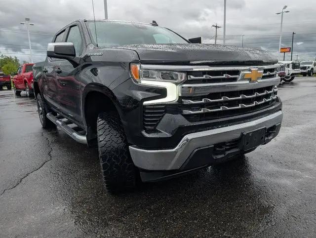 2024 Chevrolet Silverado 1500 4WD Crew Cab Short Bed LT with 2FL