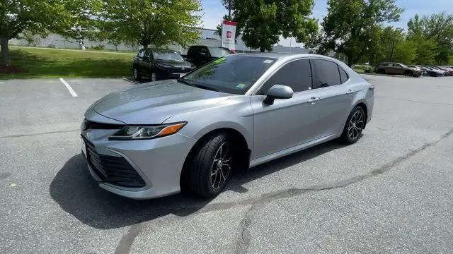 2022 Toyota Camry LE