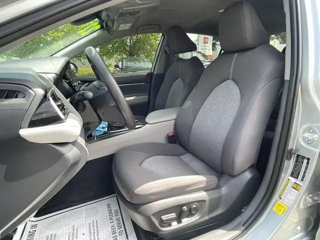 2022 Toyota Camry LE