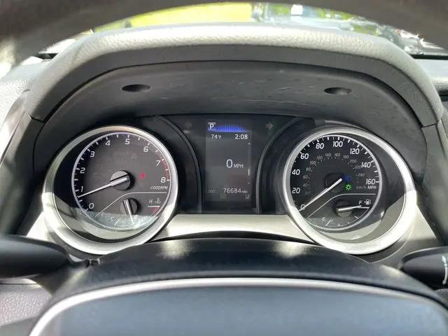 2022 Toyota Camry LE