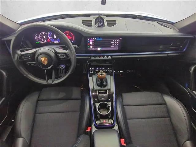2026 Porsche 911 Carrera T Cabriolet